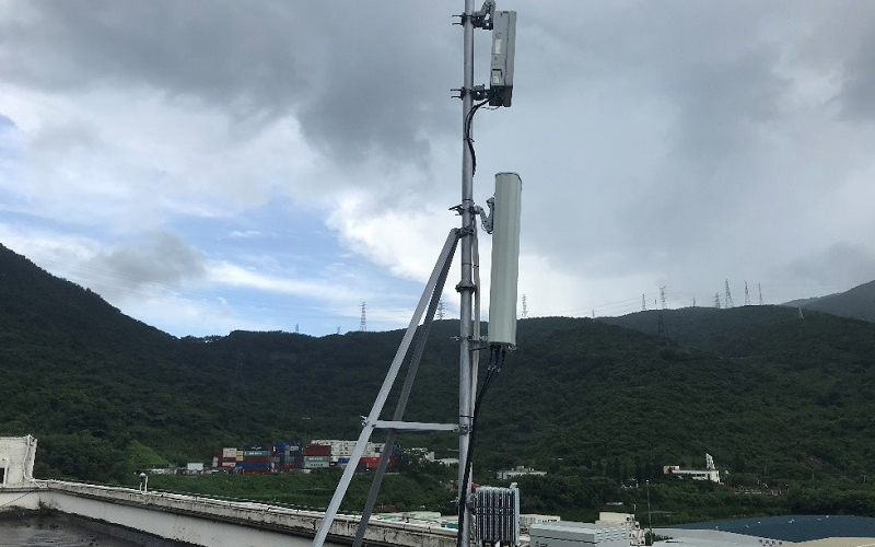 5G Super Uplink Downlink CA site